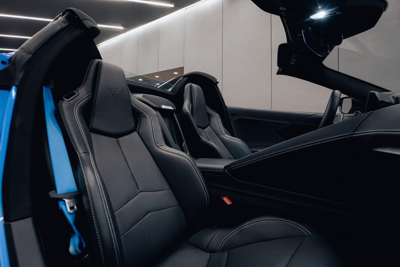Corvette C8 seats